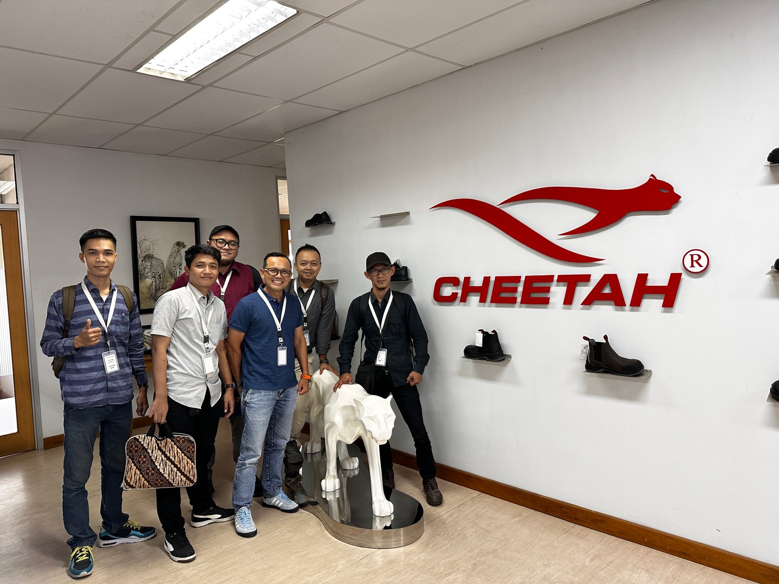 Kunjungan ke Cheetah Indonesia